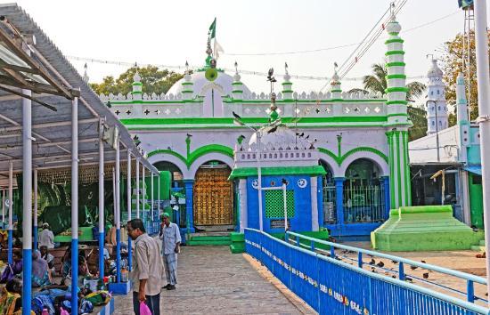 Goripalayam Dargah